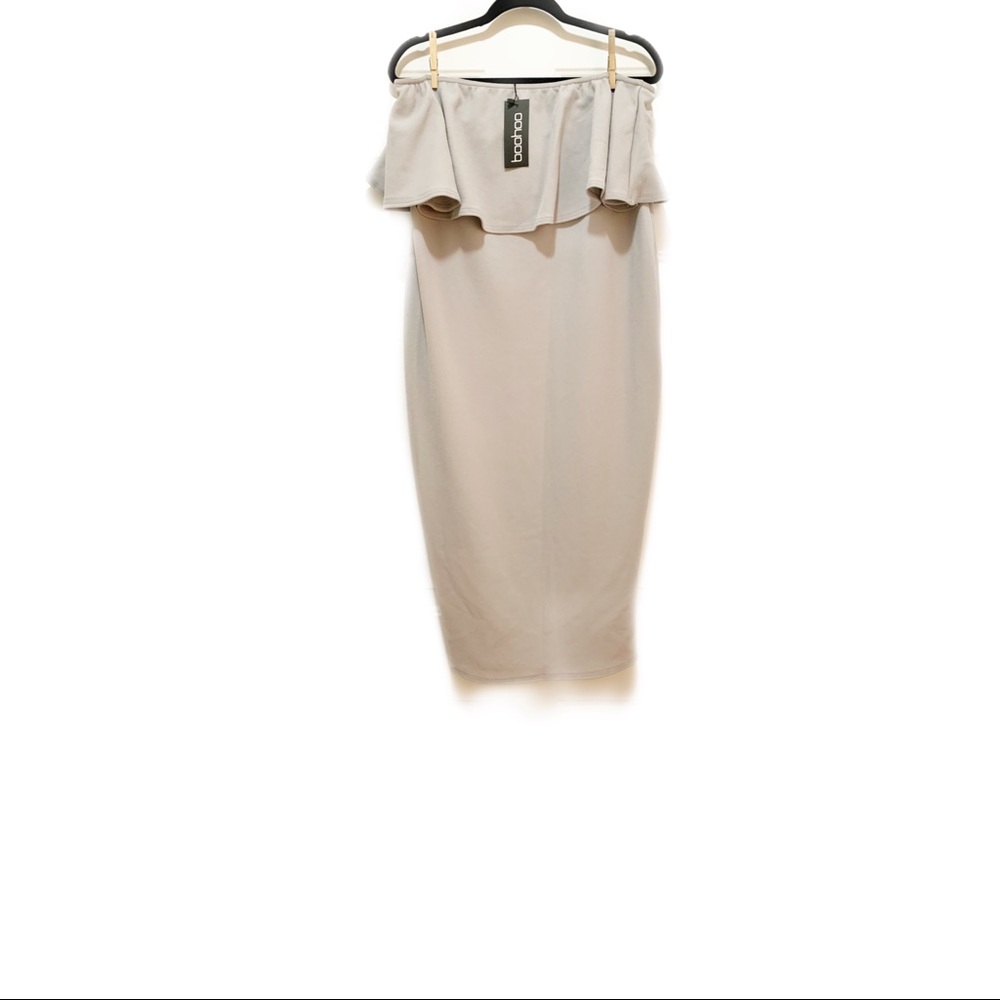 Boohoo | Ella Bandeau Dress | NWT - Picture 2 of 7